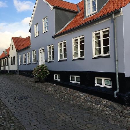 Ebeltoft Centrum Apartamento Exterior foto